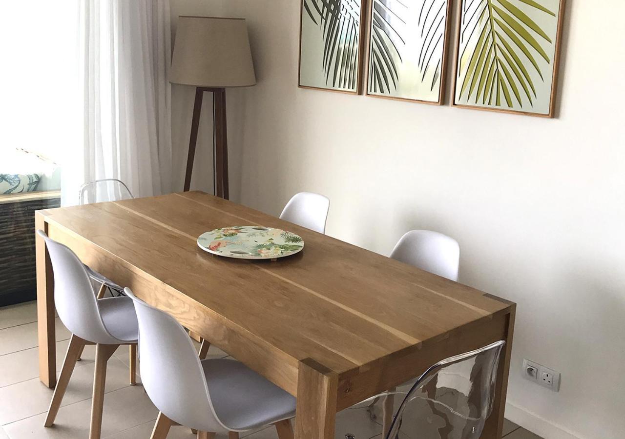 Apartment With A Sea View Roches Noires Exteriör bild