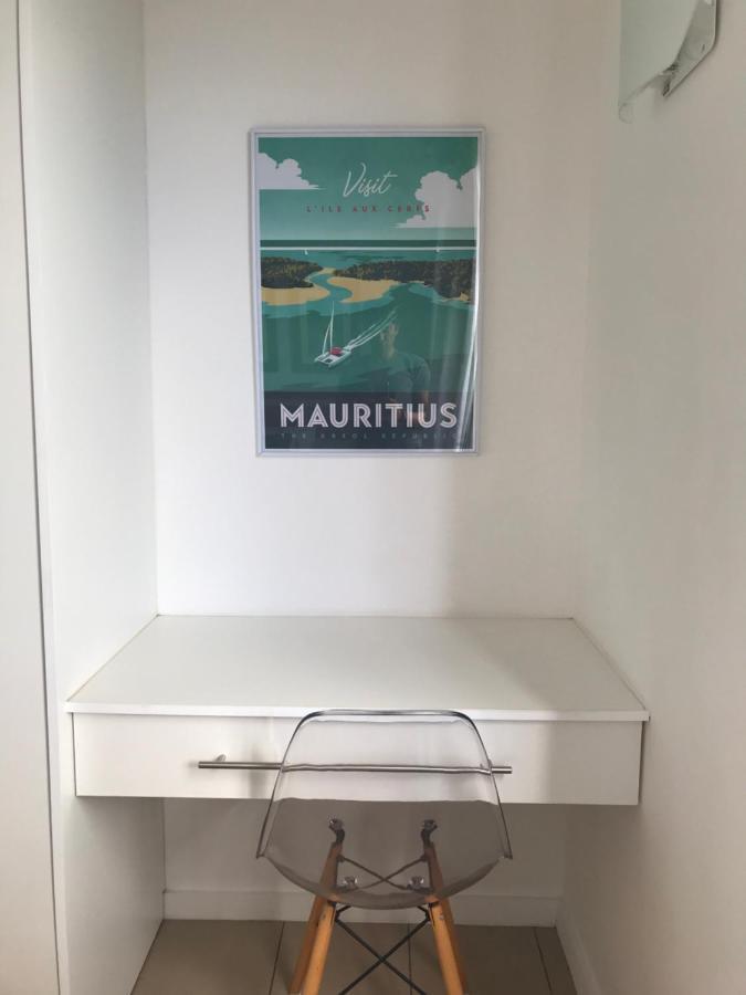 Apartment With A Sea View Roches Noires Exteriör bild
